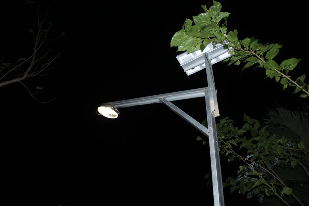 tiang-lampu